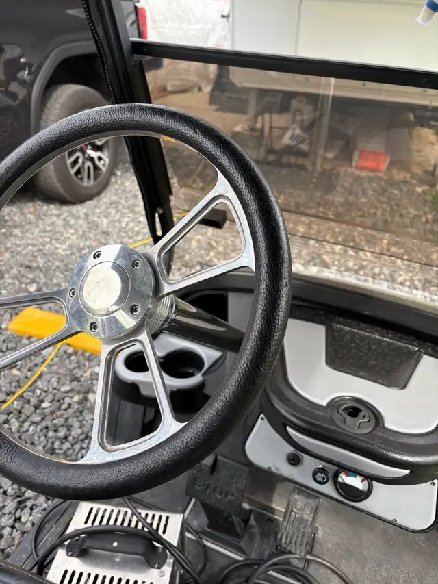 GOLF CART - Photo 4