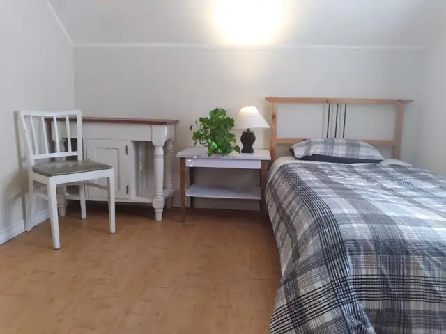 Alliston-Furnished Bedrooms For Rent