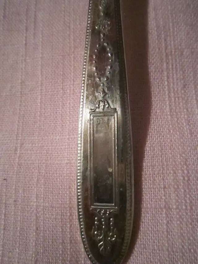 #60-59A  GROSVENOR silverware set for 8