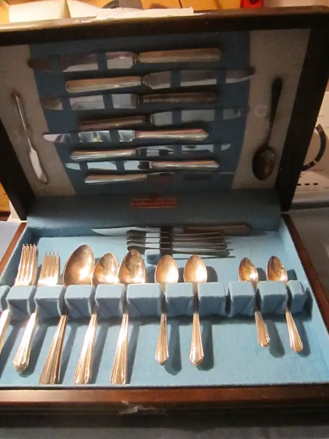 #35A  CROYDON/MARY LEE silverware set for 4 - Photo 2