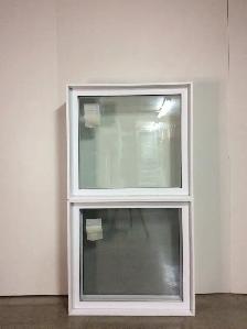 9687JAP Fenêtre Jumelée PVC   Bas  Auvent 31 1/4 x 57 3/4