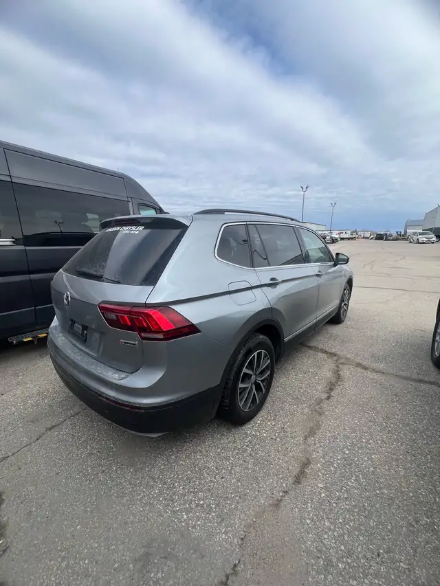 2020 VOLKSWAGEN TIGUAN - Photo 2