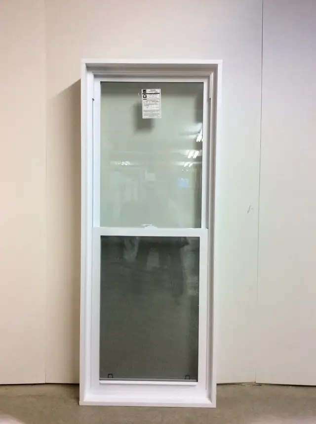 10398GP Fenêtre Guillotine PVC Blanc 1 sect 1 ouvr Simple 28x70 - Photo 2