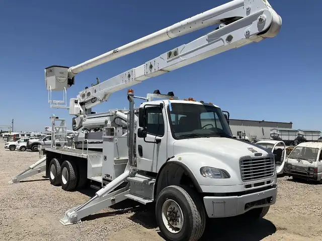 2019 Freightliner M2-106 Altec AN67E-E100 Bucket Truck