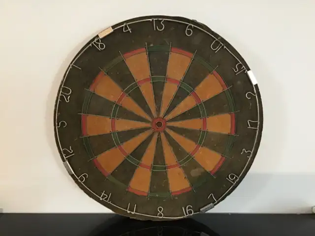 DART BOARD