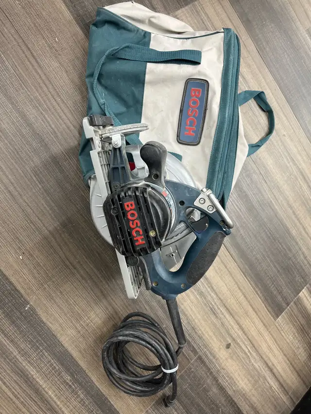 Bosch CS10 Circular Saw - Photo 2