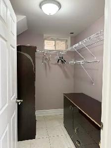 Private basement apartment in Markham - Photo 9