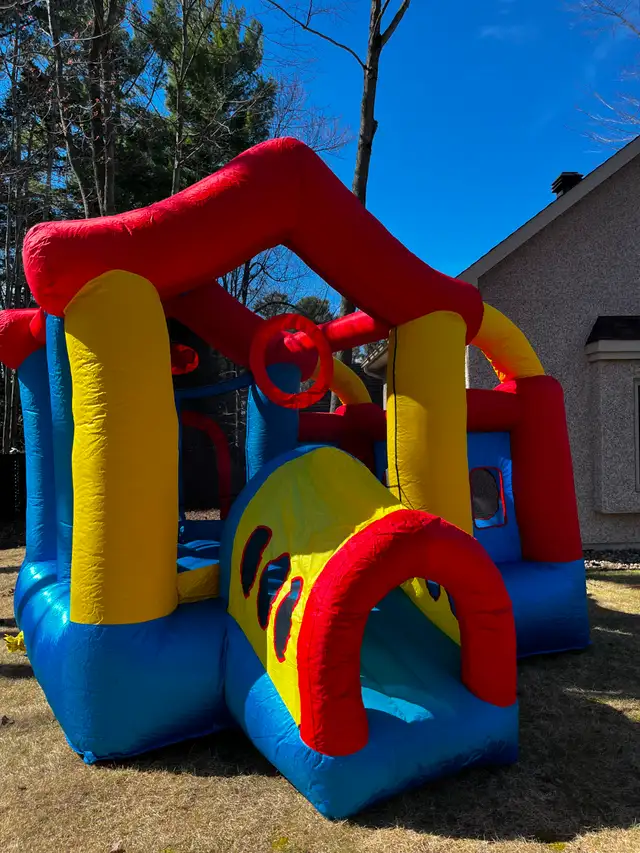 Maison gonflable a louer