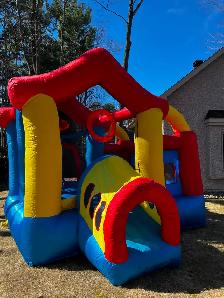 Maison gonflable a louer