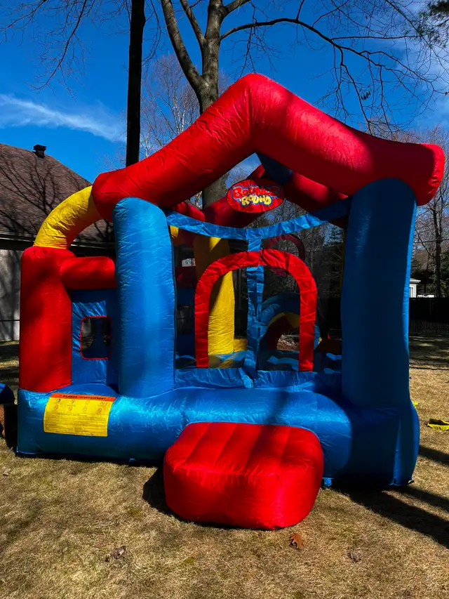 Maison gonflable a louer - Photo 2