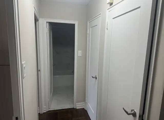 836 Roselawn Avenue ( walk to Subway ) - Photo 4