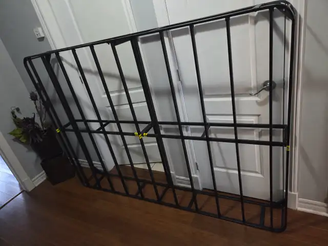 Full Metal Box Spring, Easy Assembly - Like New - Photo 2