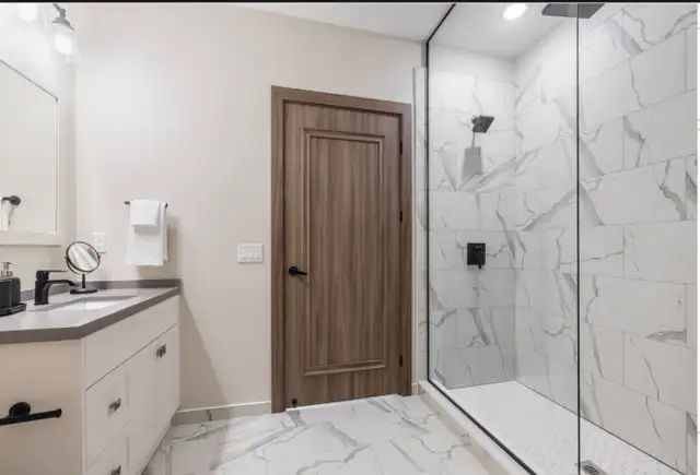 2 Bed 2 Bath Luxury Apartment - Photo 8