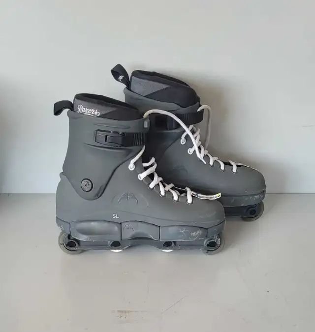 SZ 12 Razors SL Graphite Rollerblades (30787985)
