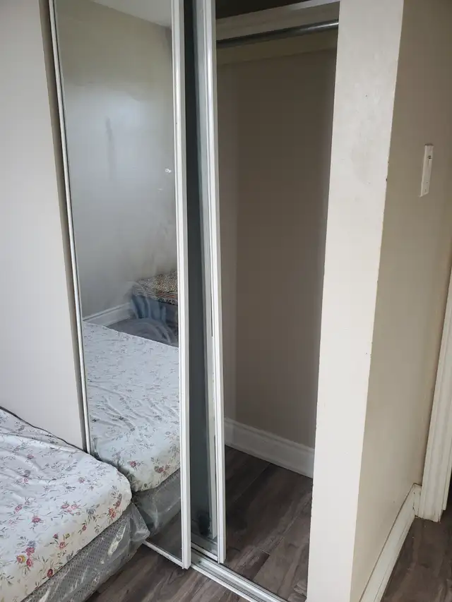 1 furnished bedroom available sharing with 2 persons. - Photo 2