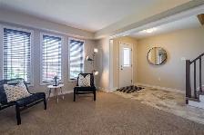 4 bedroom townhouse for rent - Photo 3
