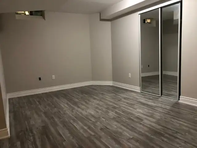 Basement apartment for rent - Photo 2