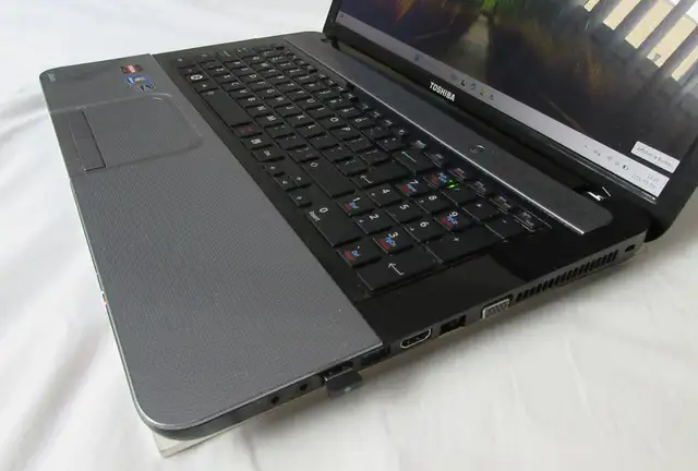Portable Toshiba Satellite AMD A6-4400M 8Go SSD 256Go W11 Fam. - Photo 2