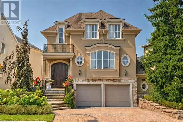 2 bedrooms available for rent in Oakville house river oaks area