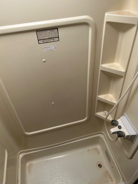 2003 Rockwood 5th wheel camper - Photo 10