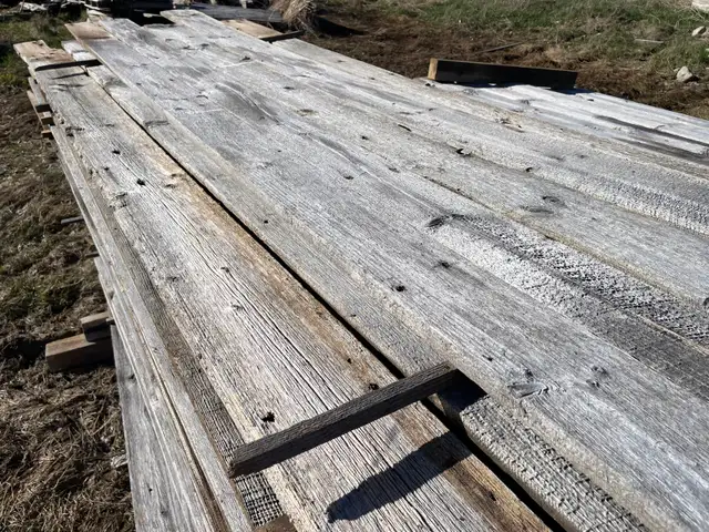 Old Barn Boards - Photo 3