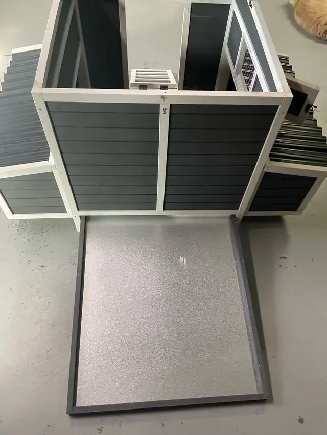 NEW chicken coop, galvanized steel fencing - Photo 6