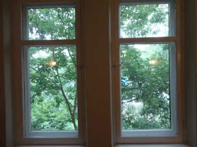 Bright top floor, 3 bedroom 5 1/2, renovated, Snowdon metro - Ju - Photo 4