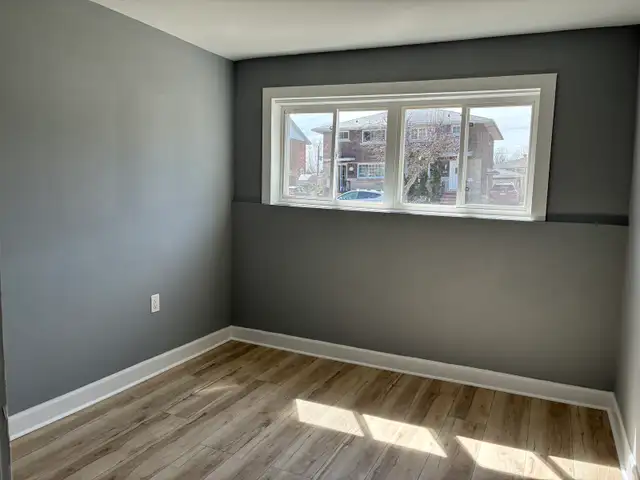 Fully Renovated 2-Bed, 1 Bath, All-Inclus - Photo 5