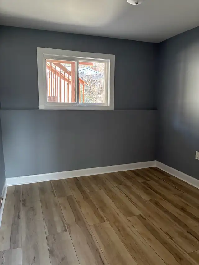 Fully Renovated 2-Bed, 1 Bath, All-Inclus - Photo 6
