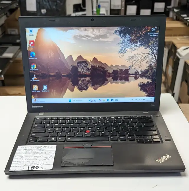 Lenovo ThinkPad T450 i5-5300 2,3Ghz 8Go SSD 120Go Kingston