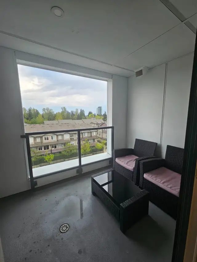 1 Bedroom FURNISHED Condo for rent available now - Photo 3