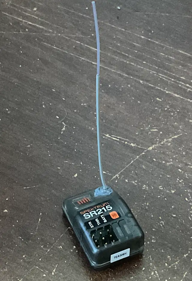 Spektrum Receiver SR215 - Photo 3