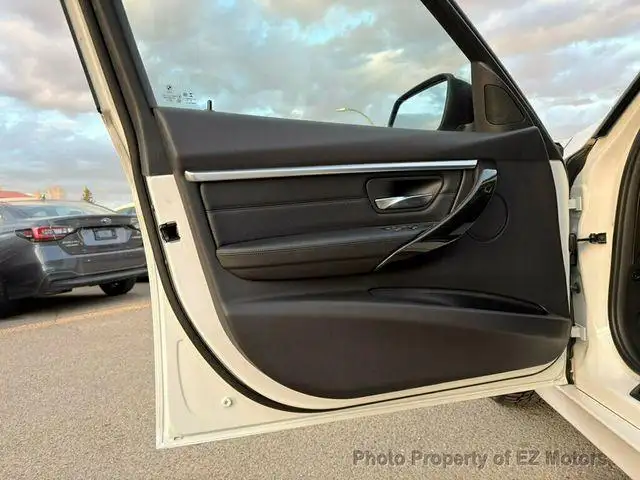 2018 BMW 3 Series 330i xDrive-ONE OWNER-67385 KM! CERTIFIED! - Photo 23