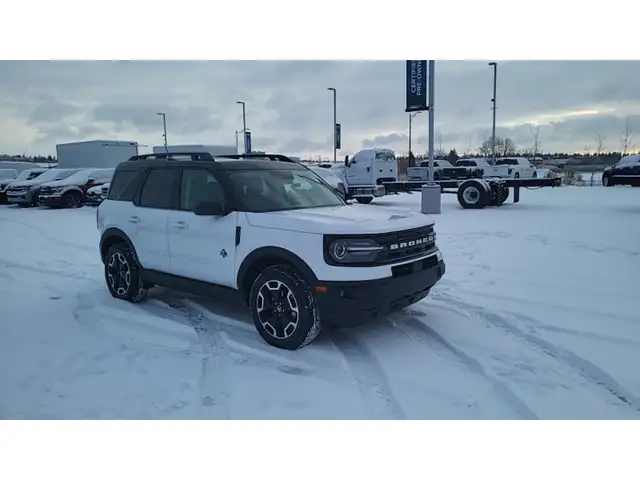 2024 Ford Bronco Sport OUTER BANKS - Photo 8