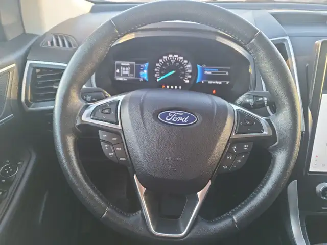 2024 Ford Edge SEL - Photo 11