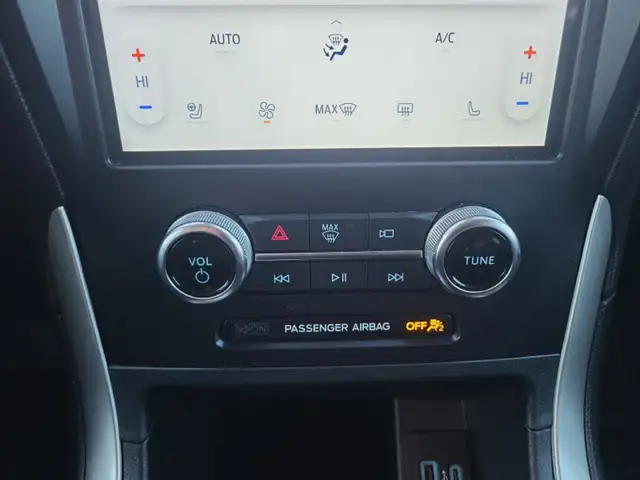 2024 Ford Edge SEL - Photo 16