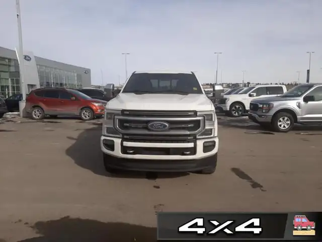2022 Ford F-350 PLATINUM - Photo 2