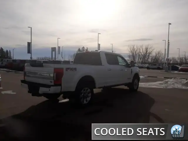 2022 Ford F-350 PLATINUM - Photo 5