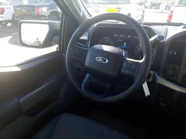 2023 Ford F-150 XLT - Photo 9