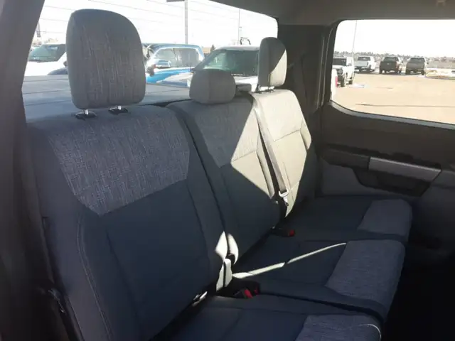 2023 Ford F-150 XLT - Photo 11