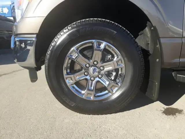 2023 Ford F-150 XLT - Photo 23