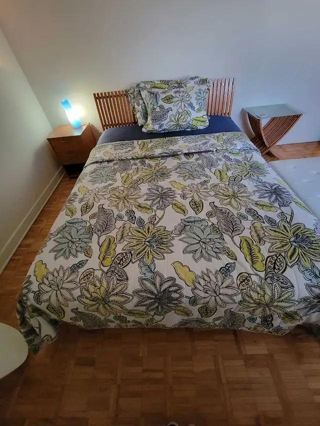 Room for Rent in a 2 bedroom apartment - Photo 5