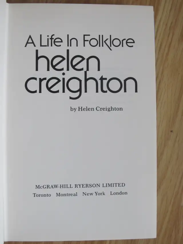 A LIFE IN FOLKLORE by Helen Creighton 1975 1st Edition - Photo 2