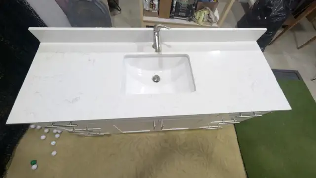 60' white vanity and tap - Photo 3