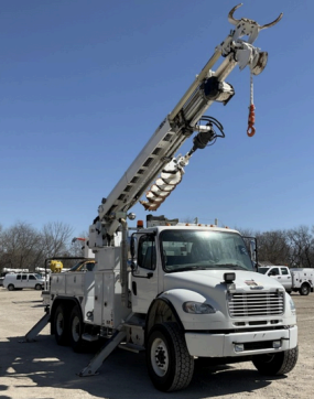 2017 Freightliner M2-106 Altec DM45-BR Digger Derrick