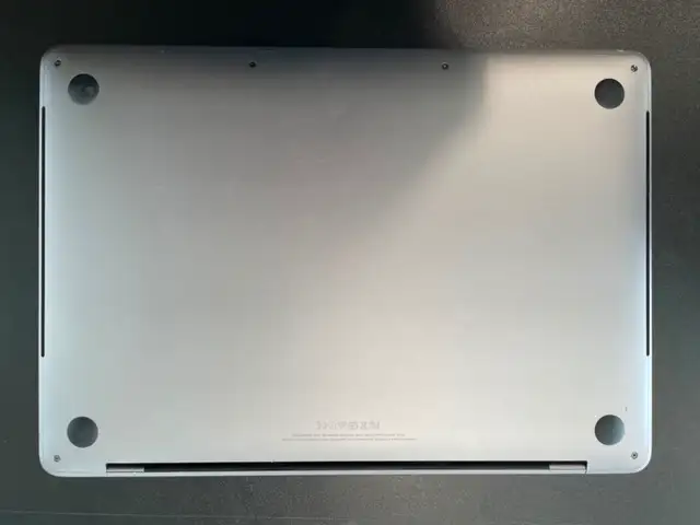 Apple MacBook Pro, 2016, 250GB, Touch Bar. - Photo 3