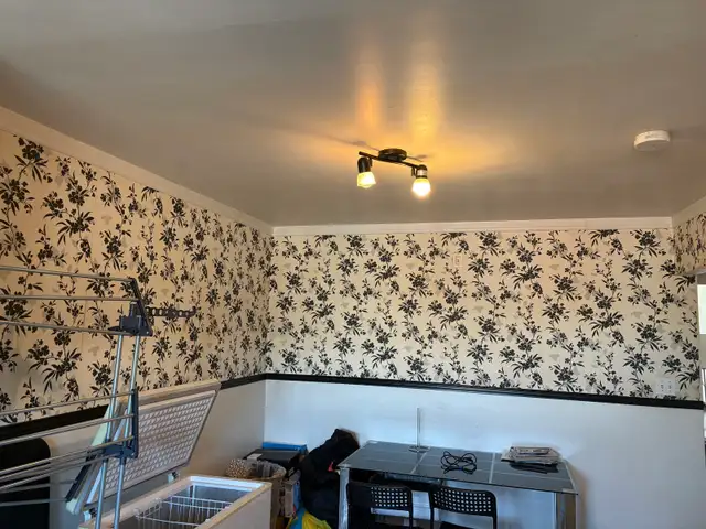 Bright and spacious 5 ¹/²  Upper Duplex for rent - Photo 4