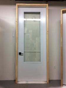 1210PA Porte d’acier 36″D Blanche Clair 21×65 bosser seuil plat