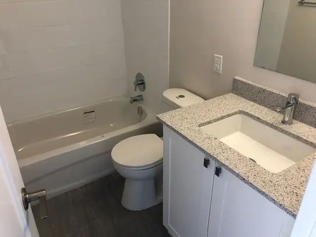 1 Bedroom Apartment for Rent in North York!  Bathurst/Sheppard - Photo 5