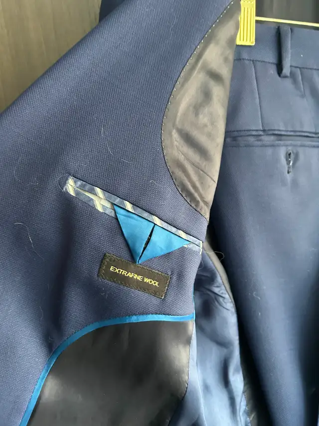 Massimo Dutti Navy Blue Suit - Italian Wool - Photo 2